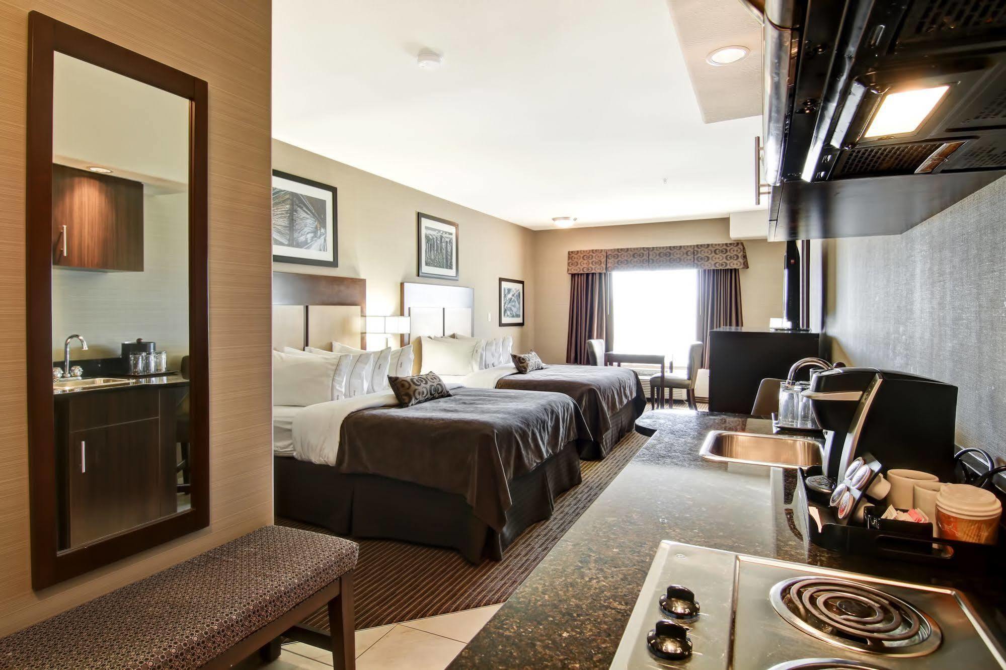 Canalta Hotel Shaunavon Экстерьер фото